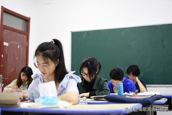 新高考改革后艺术生分数怎么算_高考艺术生_艺术生文化课和普通学生一样吗